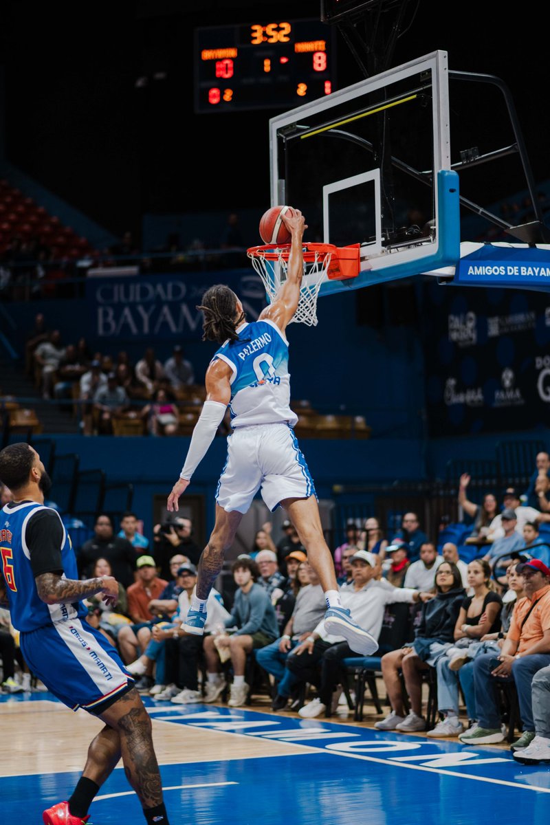 Se fueron los primeros 3 parciales del partido 🤠🦾

Vaqueros | 77
Osos | 61

#VaquerosBSN