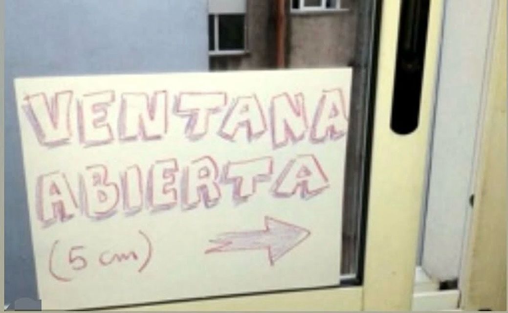 #AbríLaVentana
#MonóxidoDeCarbono
Si encendés una estufa, calefón, chimenea, horno, brasero, termotanque, hornalla o cocina.
Abría la Ventana.
Sólo 5 centímetros.

El gas monóxido no tiene olor.
Se produce donde hay una llama encendida en ambientes cerrados.