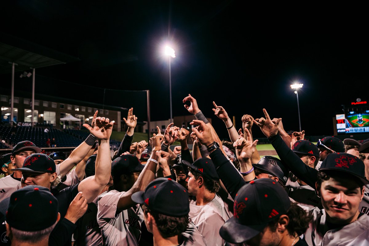 A lot of growth, a ton to be grateful for. 
I am so thankful for these guys, and for these pitchers who allowed me to coach them through the highs and the lows. What a hard working group, that..
 
Ended the season as savages‼️

#Staycocky⚔️#C2E