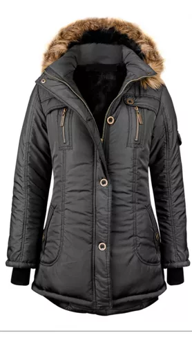 Abyzeth's tweet photo. la re concha de mi madre, me tengo que comprar una campera de invierno y todo lo que encuentro son estas garompas michelin o estas otras garompas, no existe otro estilo de campera ya? https://t.co/mZH7goDoSb
