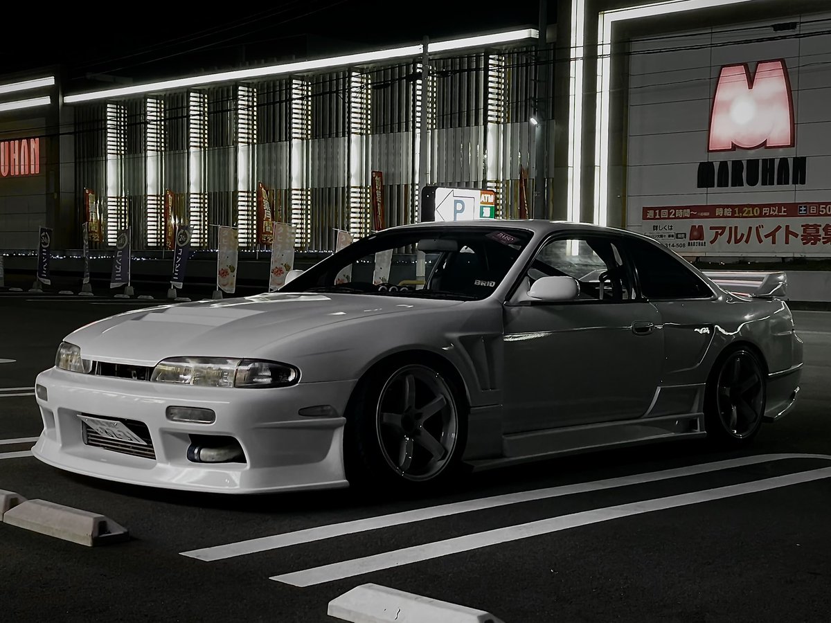 belltree_sr20's tweet photo. そういえば完成（仮）してからまだちゃんと載せてなかった

Wonderのフルエアロ巻きました！
めちゃめちゃかっこいい！ https://t.co/IljrH0ViMa