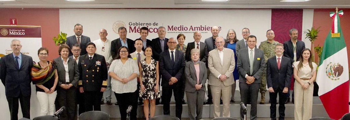 Agradezco presencia de <a href="/LuzElena_GE/">Luz Elena González Escobar</a>, <a href="/CitlaHM/">Citlalli Hernández Mora</a>, <a href="/JulioBerdegue/">Julio Berdegué</a>, Almirante José Barradas y otr@s colegas del <a href="/GobiernoMX/">Gobierno de México</a> en 1ra. Sesión del 2025 de la Comisión Intersecretarial de Cambio Climático. Bajo liderazgo de la presidenta <a href="/Claudiashein/">Claudia Sheinbaum Pardo</a>, coordinamos acción climática de 🇲🇽.