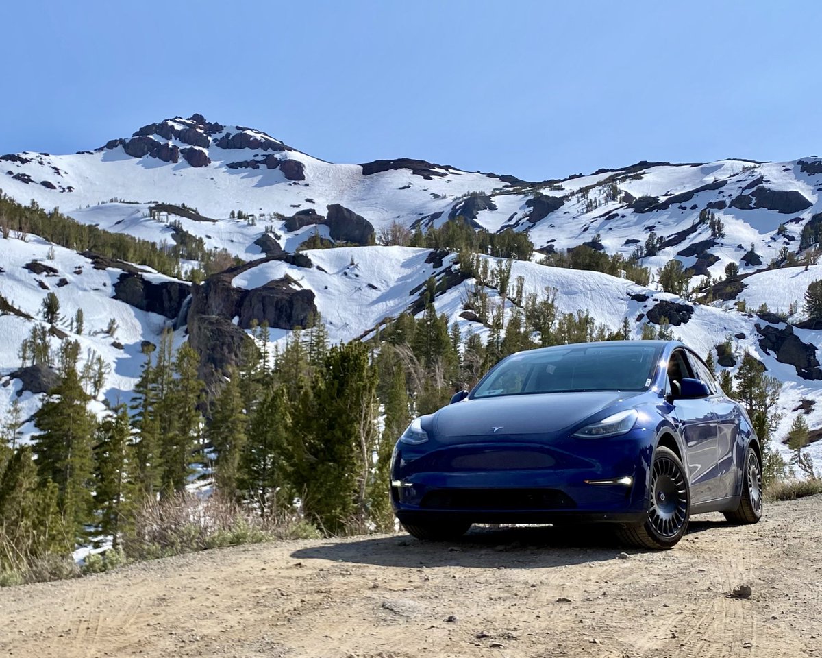 📍Sonora Pass California 
🚙Tesla Model Y
🛞New Aero
