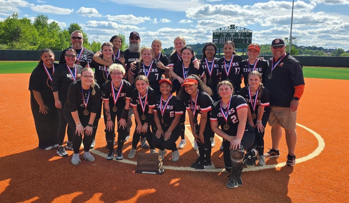 New Post: Timely Hitting Powers Sharon to 2nd Straight D10 3A Softball Title; 8-Run 6th Lifts Seneca Past Sharpsville for 2A Crown powered by N. Washington Rodeo d9and10sports.com/timely-hitting…