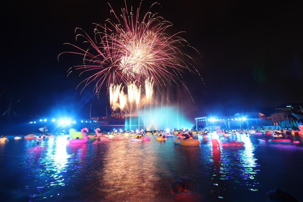 皆さんは恵まれてます！

日本で一番のナイトプールが「愛知県蒲郡市」にあるんです！

lagunatenbosch.co.jp/event/summer/l…

 #ラグーナ  #ラグーナテンボス
 #ナイトプール #プールパーティ
#ナイトプールパーティ
 #ビーチパーティ #水着イベント