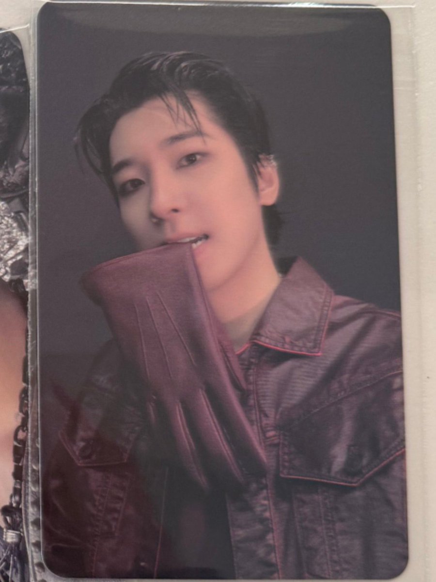 acewonuu's tweet photo. holyyyy… i need this 😭😭😭 https://t.co/Sgjr1IS9pK