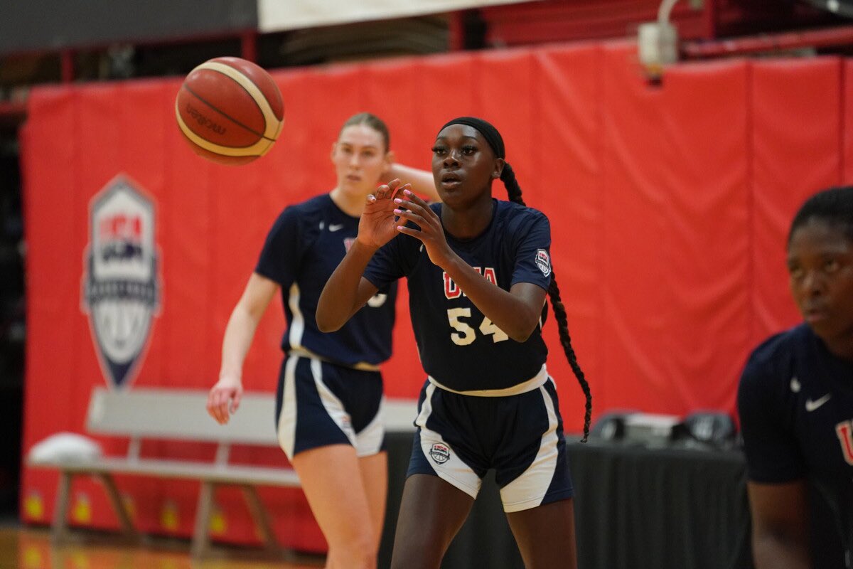 eve_long23's tweet image. πΊπΈπΊπΈAll glory to God!!
Thank you @usabjnt for the opportunity to be on the 2025 u16 πΊπΈ national team. Thank you for believing in me!!! Let's go WIN the π₯!
β€οΈπ€π @SW_Select3SSB @Khensle @MikeAduddell @coach_clark512 @TopSpeedLLC #VWBAcertified
