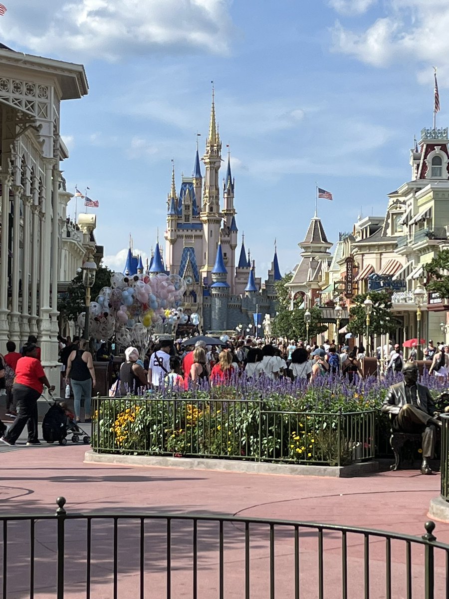 adam_ap_wdw's tweet image. Disney appreciation post on this Memorial Day.