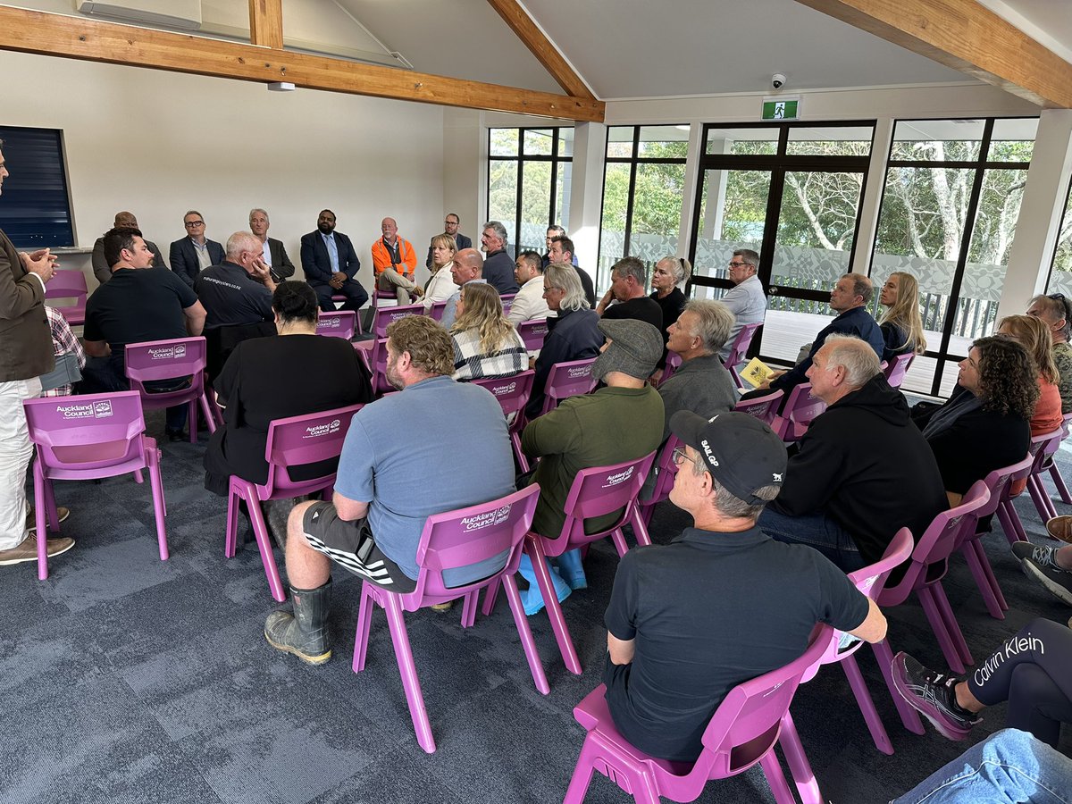 Yesterday I joined the meeting between the  Mahurangi Oyster Farmers and Watercare. 
They have been severely impacted by sewage spills into the Mahu River. Temporary fix to the Elizabeth St pipe by end of Sept, poss a few weeks earlier at best.
For some this will be too late.