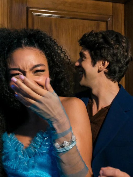 SunshinesTeam's tweet photo. QUE LINDOS! Registros de Any Gabrielly e Daniel Rangel, seu par romântico no filme durante as gravações. #Lubi 😍
📲| danielrangel via Instagram feed. https://t.co/PXn76fAwms