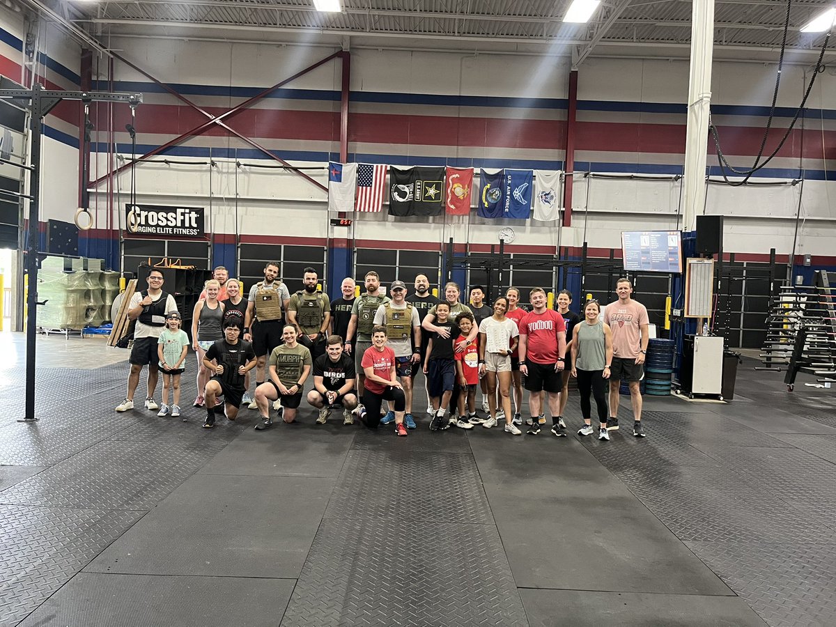 CrossFit UCS tweet media