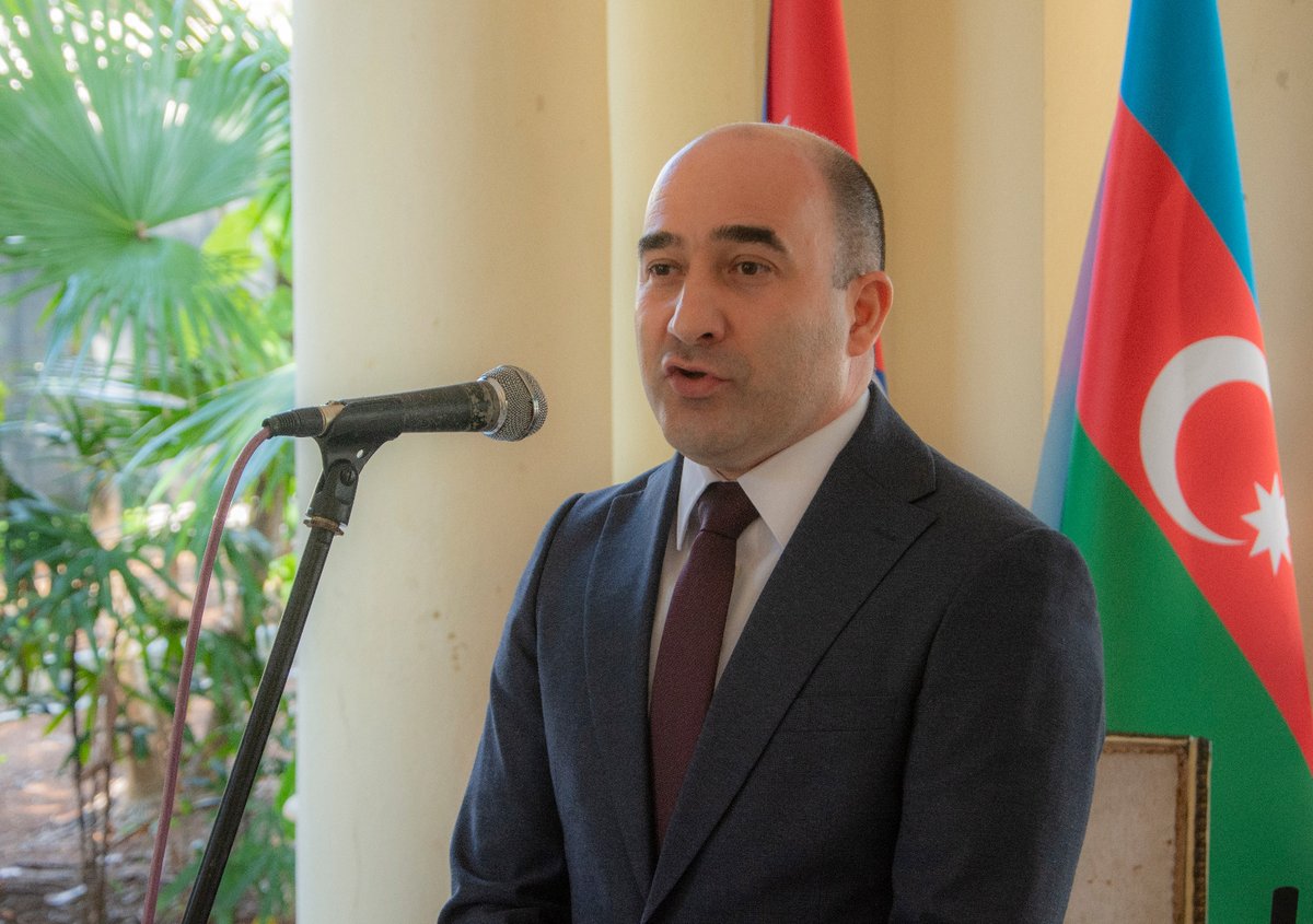 Hoy celebramos en el ICAP el 107 aniversario de la fundación de la República de Azerbaiyán como expresión de los lazos fraternales que unen a ambos pueblos.
#ICAPCuba #ICAP65 
+ Info en el link:
siempreconcuba.org/cuba-y-azerbai…