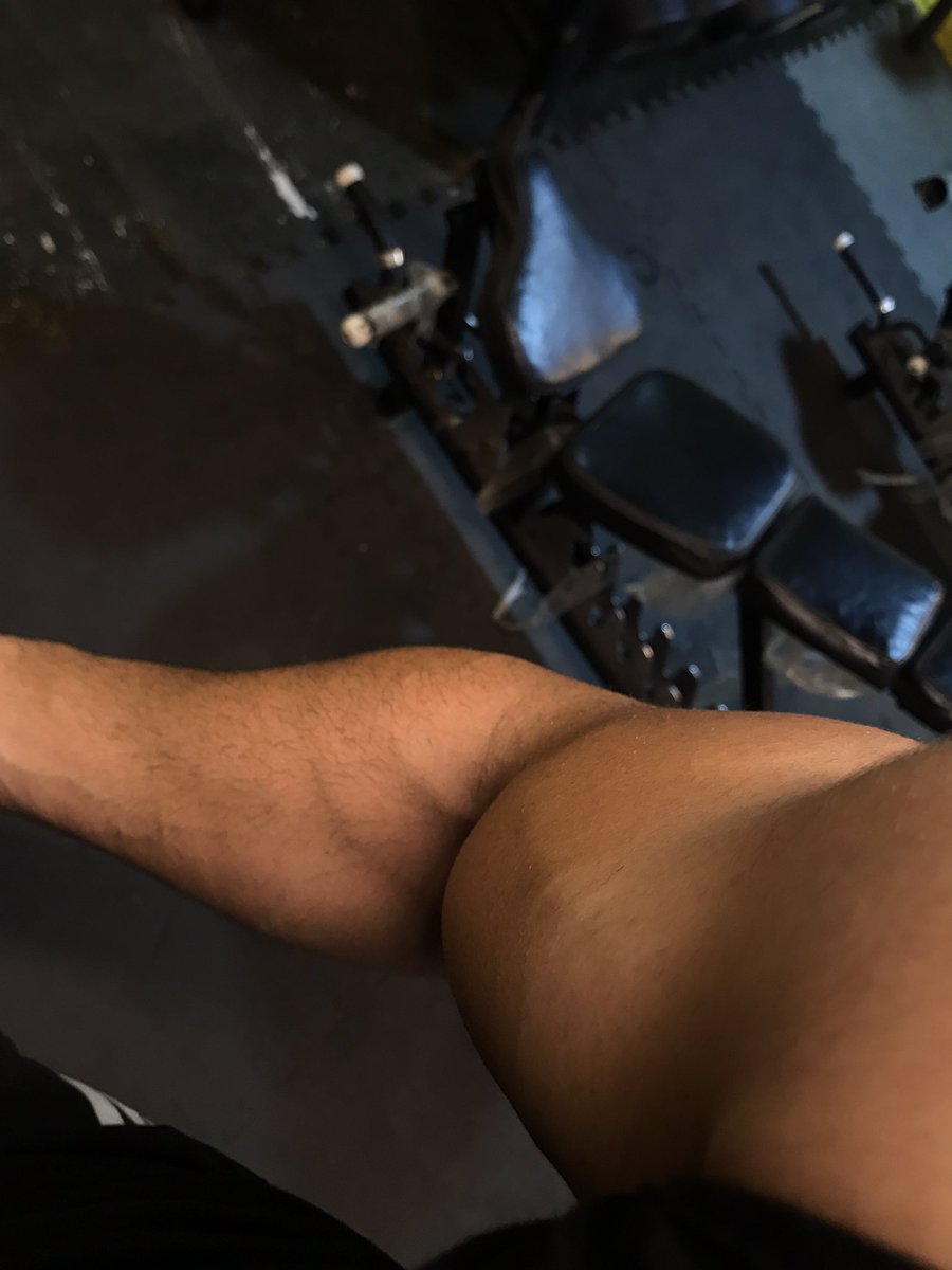 AliAhmedacc's tweet photo. 99% a doctor
1% Gym rat https://t.co/OLcmshqGcv