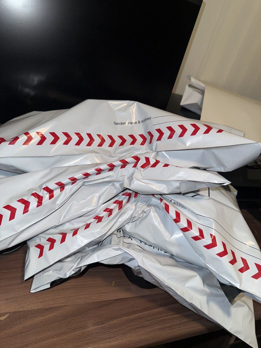 Still taking UK orders for official Zimbabwe Cricket merchandise!
Don’t miss out WhatsApp us now to place yours: +263 777 496 681