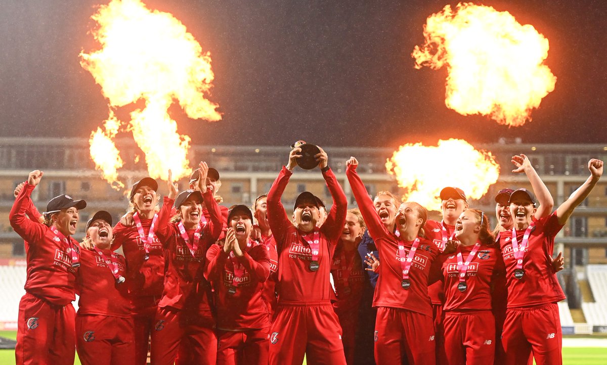 Read the match report from a famous night in the history of <a href="/LancsCricketWMN/">Lancashire Women</a>. 📰⤵️

cricket.lancashirecricket.co.uk/news/2025-news…

⚡️ #StrikeTogether