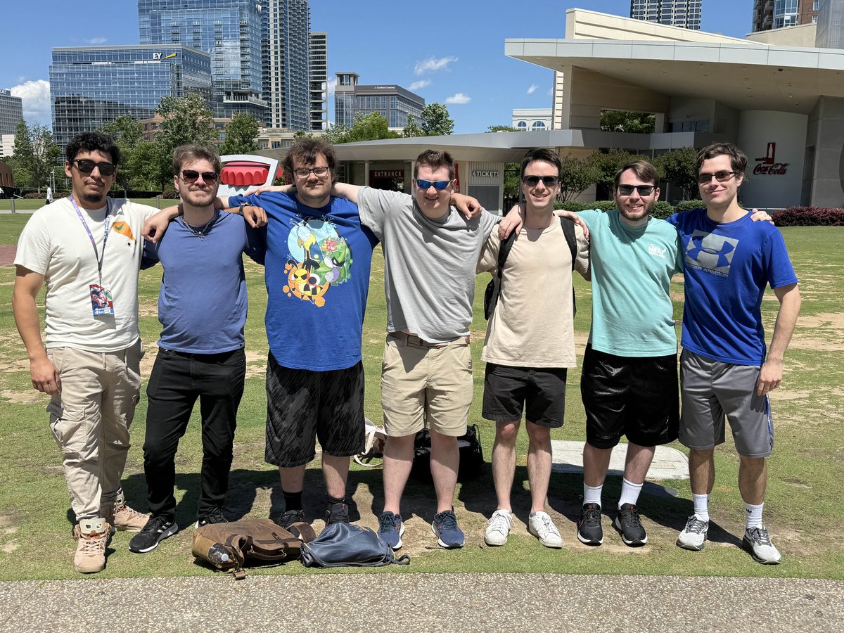 ArcadiaMK's tweet photo. Our first time at MomoCon as a team was a surreal experience! Not only did we see @Artisuno and @gdin_mk win the 2v2 and @branranran84 the 6v6, we met a ton of amazing people from the community!

Special thanks to @MomoCon for making this experience possible!

📸 @Ridingmypidgey https://t.co/MpYhXHIRGN