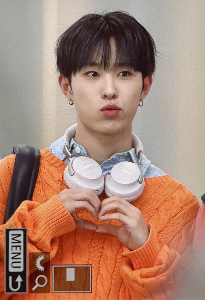 07S2z's tweet photo. 250527 

잘 다녀와🧡

#휴이 #HYUI #ヒュイ #넥스지 #NEXZ #ネクスジ https://t.co/EDHVxCL3J3