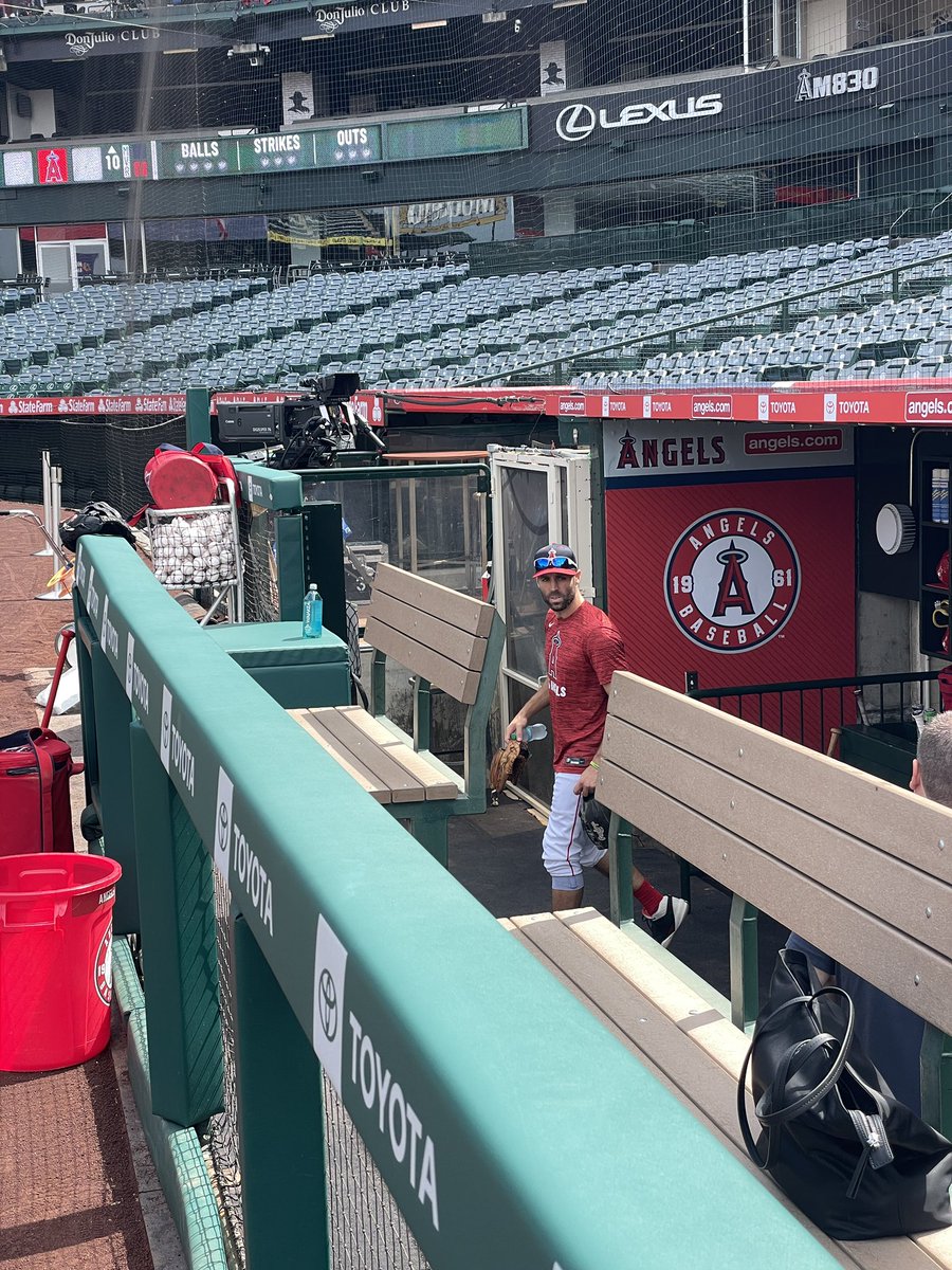 Chris Taylor sighting!  The newest <a href="/Angels/">Los Angeles Angels</a> will be in CF tonight against the <a href="/Yankees/">New York Yankees</a> 

I'll have LIVE reports tonight from the ballpark <a href="/SportsCentralLA/">Sports Central LA</a> <a href="/kcalnews/">KCAL News</a>
