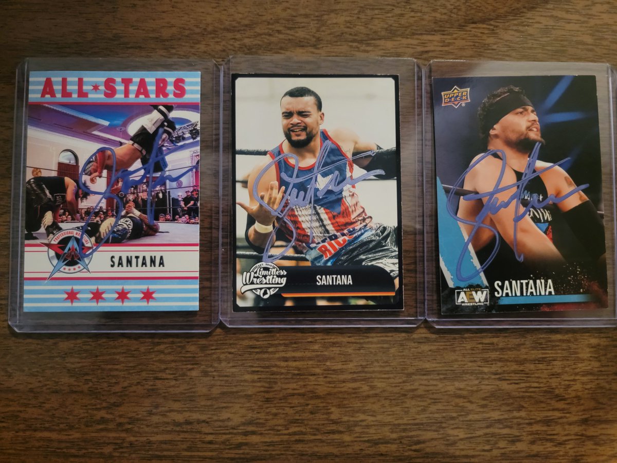 wrestlingcards's tweet image. Thanks to @Santana_Proud for signing my 2019 @AAWPro, 2019 @LWMaine, &amp;amp; 2021 @UpperDeckSports AEW cards at @ThisIsTNA in Brampton, ON Canada. #TNA #AAWPro #LimitlessWrestling #AEW #WrestlingCards #WrestlingTradingCards