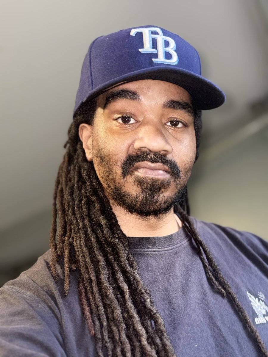 Quality over Quantity 😎 #SkillszGraphics