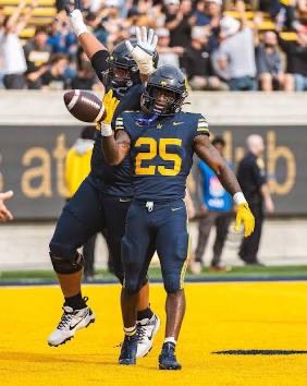 Lew32M's tweet image. Blessed to have received a D1 offer from University of California. Thank you coach @AllenBrown_4 for the opportunity and for recognizing my ability to compete at the collegiate level.
@CalFootball