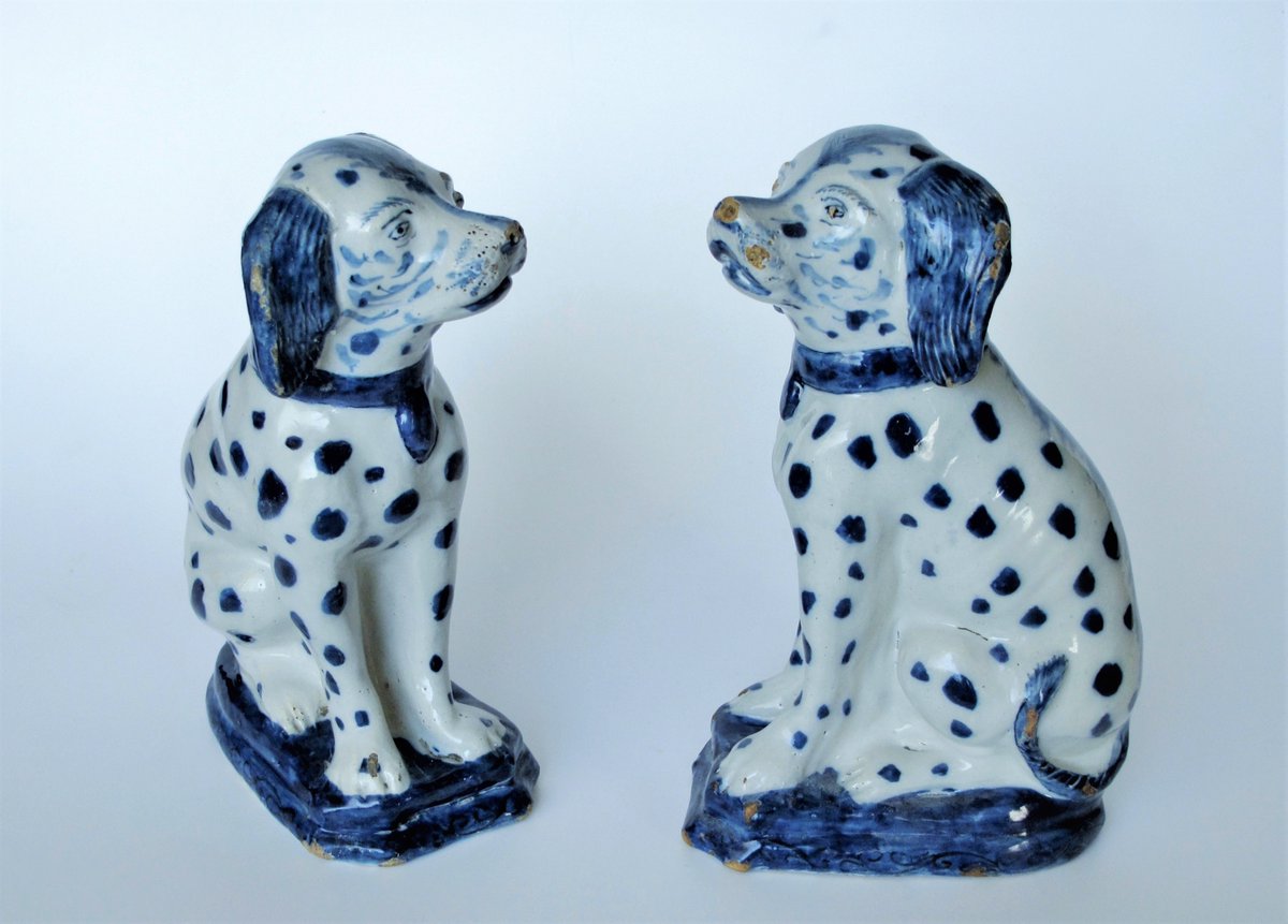 DelftTreasures's tweet photo. @jdmccafferty And here my, 1760, #delftware dog. C.EvD. #rijksmuseum #Delftblue #pottery #antiquedelft #faience #dog #bestfriends https://t.co/nUUYLCmNqt