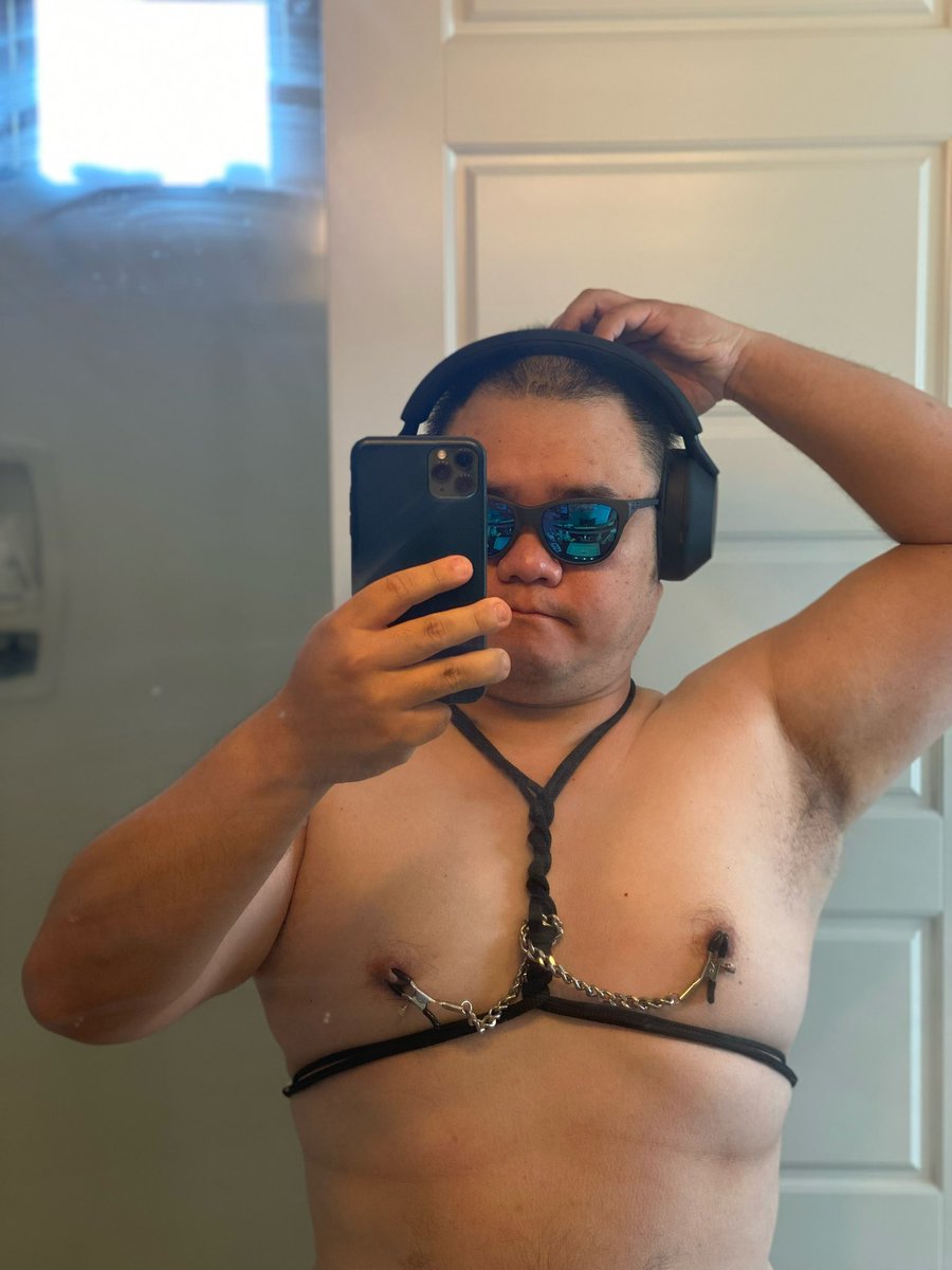 水果店胖老板 tweet media