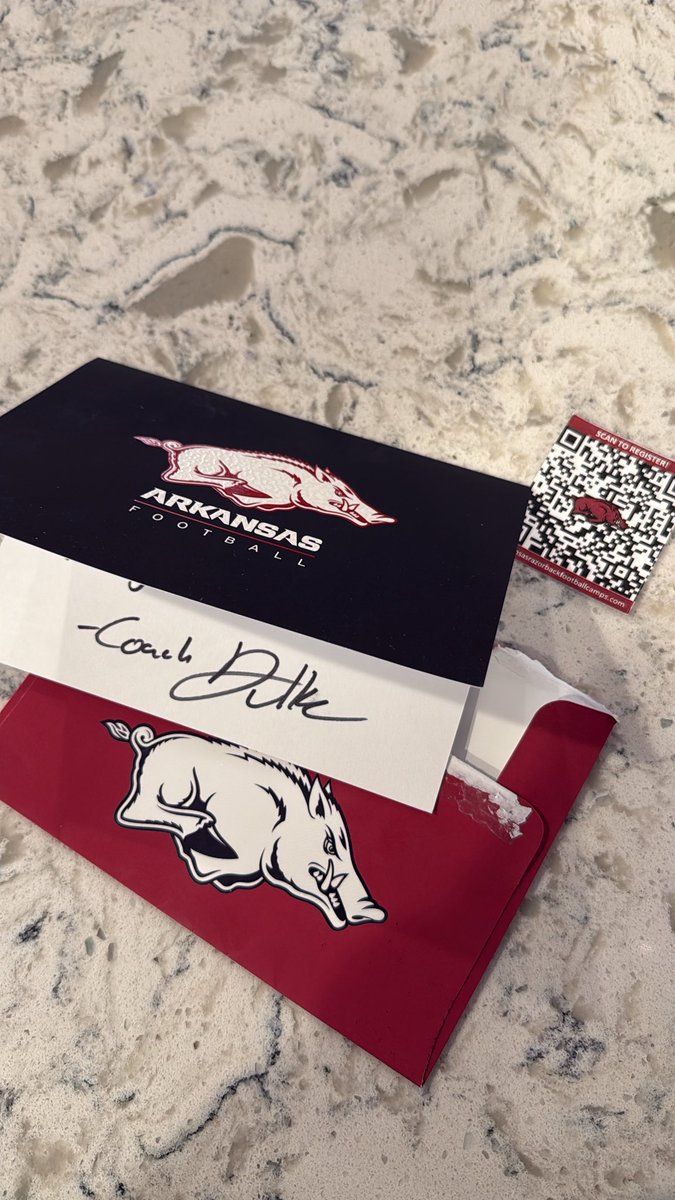 Logan Kozloski 4.5⭐️ (@logan_koz) on Twitter photo Thank you <a href="/CoachSFountain/">Scott Fountain</a> for the specialist camp invite and giving me a chance to compete.
<a href="/RazorbackFB/">Arkansas Razorback Football</a> Thank you <a href="/CoachSFountain/">Scott Fountain</a> for the specialist camp invite and giving me a chance to compete.
<a href="/RazorbackFB/">Arkansas Razorback Football</a>