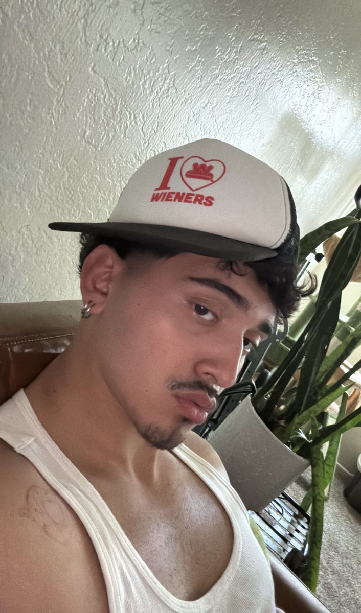aidan ♱ tweet media