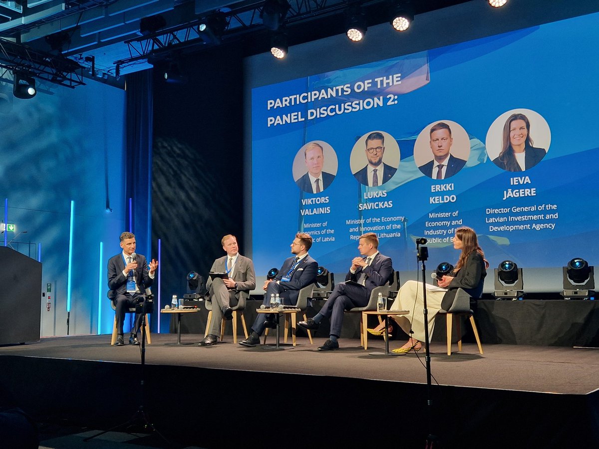 Solveiga Silkalna (@silkalna) on Twitter photo 🇱🇻🇱🇹🇪🇪 Ministers of Economy met in Riga today and took part in <a href="/FICILatvia/">FICILatvia</a> conference, along with 🇪🇺<a href="/VDombrovskis/">Valdis Dombrovskis</a> 🇱🇻<a href="/Braze_Baiba/">Baiba Braže</a>, on investment and security in the Baltics. Agreed to plan joint marketing to attract investors to region. 🇱🇻🇱🇹🇪🇪 Ministers of Economy met in Riga today and took part in <a href="/FICILatvia/">FICILatvia</a> conference, along with 🇪🇺<a href="/VDombrovskis/">Valdis Dombrovskis</a> 🇱🇻<a href="/Braze_Baiba/">Baiba Braže</a>, on investment and security in the Baltics. Agreed to plan joint marketing to attract investors to region.