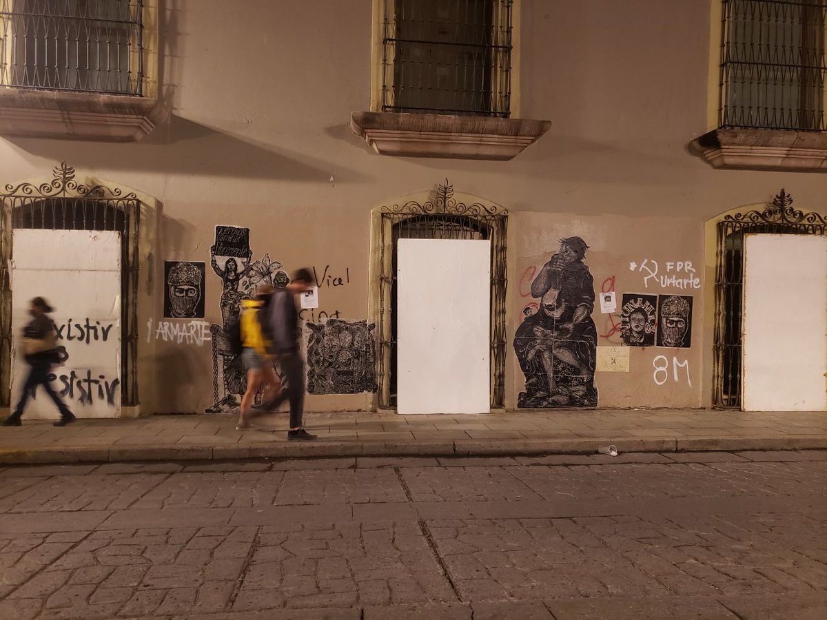 Crónica desde la realidad del #Oaxaca de abajo, del despojo urbano hacia la #gentrificación y #turstificación 

😰👉 avispa.org/?p=119951 

#OaxacaLoTieneTodo #Guelaguetza2025 #OaxacaCity #Mexico #ClaudiaSheinbaum #SalomonJara #maestros #CNTE #MuchisimaPresidenta #FelizLunes
