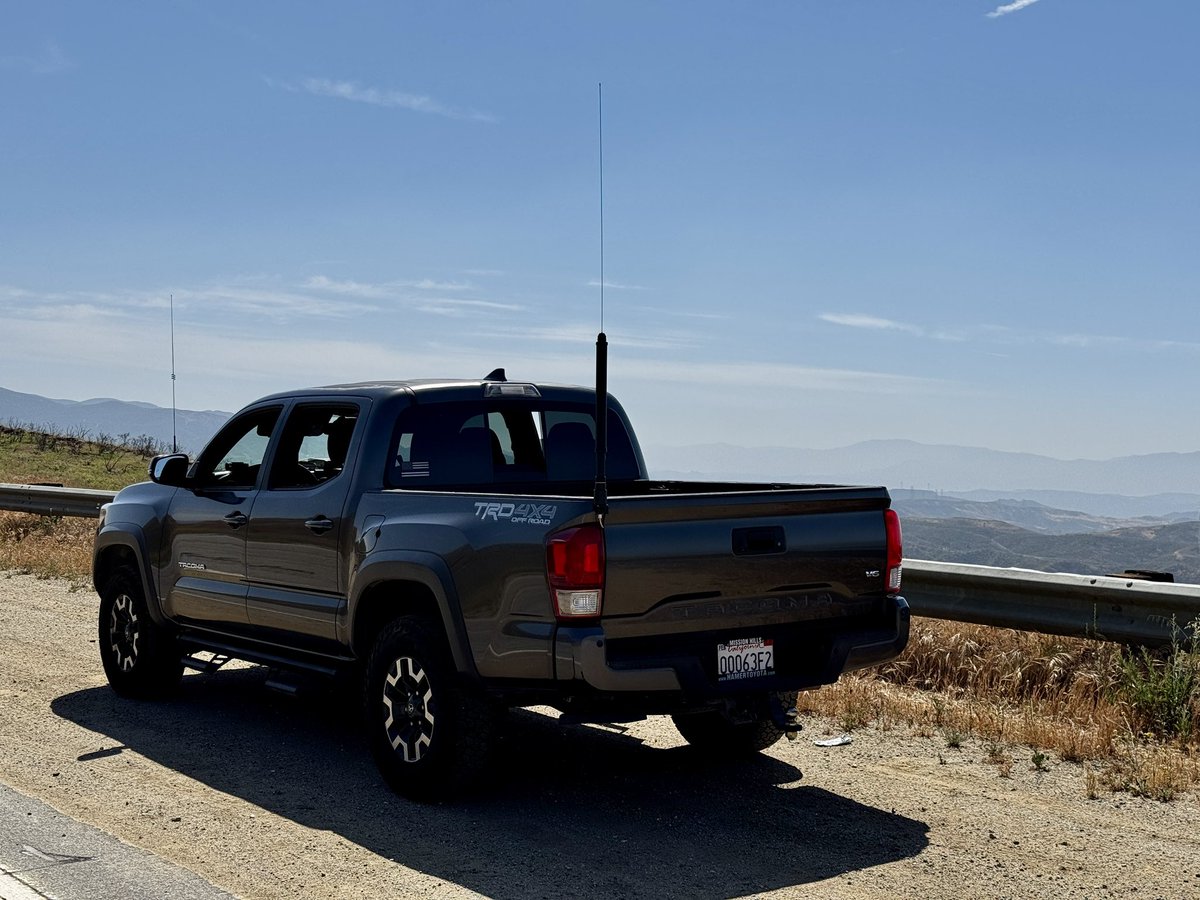 Kn6Pqf's tweet photo. I finally started using PoLo. Very cool app. I activated US-4453 and got into Japan and a P2P at St. Kitts &amp; Nevis KN-0001! The ATAS never lets me down. And the new mount lets me tune down to 30m and 40m now. #truckbedcounterpoise #POTA #CWForever #ATAS120 #TeamTaco #hamradio https://t.co/X68Rk4P6Ra