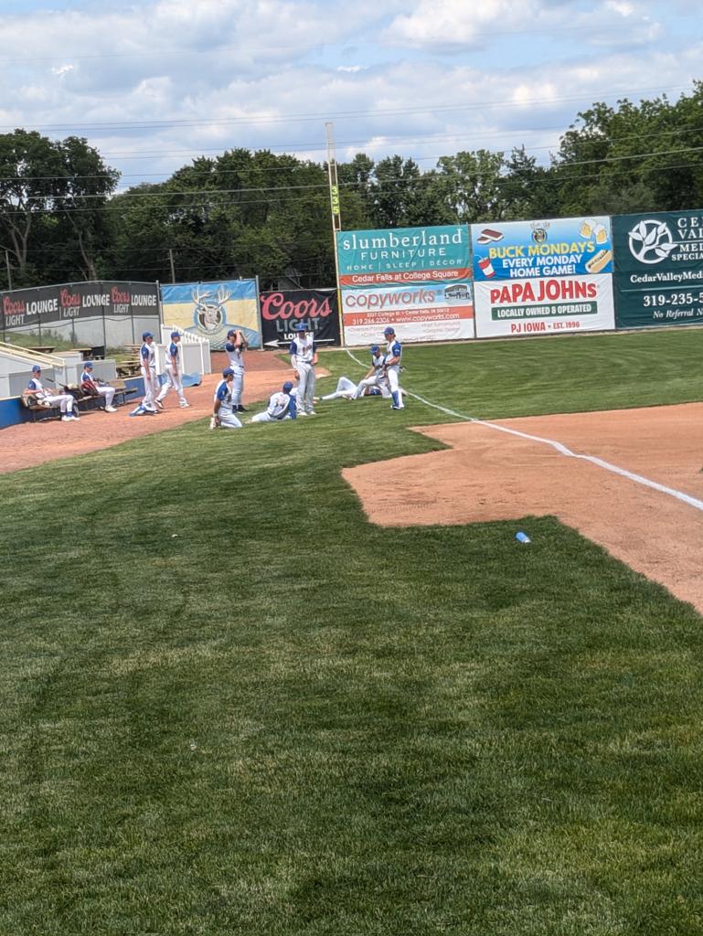 Opening day! Let's go Bucks 
#beatthegame