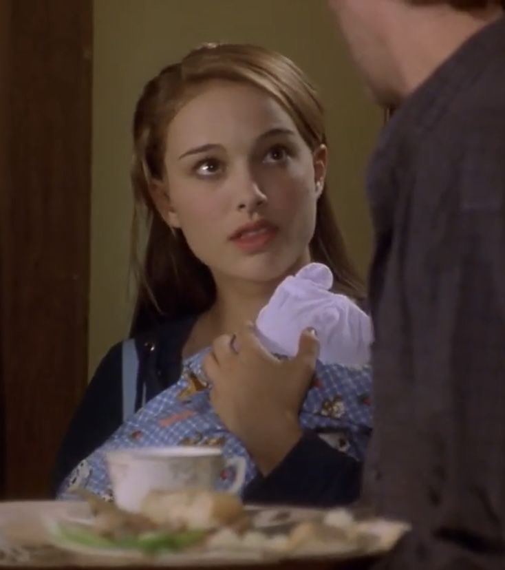 shoobscantsleep's tweet image. photos that were definitely in the skywalker’s family album from modern anakin’s digicam — a thread 🧵🏡🧺