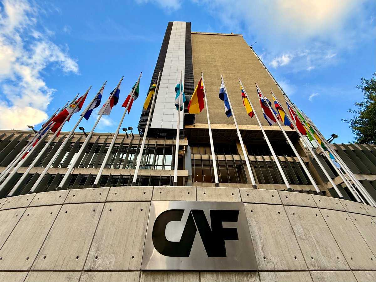 📢 CAF signs landmark US$700 million Exposure Exchange Agreement with <a href="/CABEI_Org/">CABEI</a>

CAF and <a href="/CABEI_Org/">CABEI</a> have signed a US$700 million Exposure Exchange Agreement (EEA) to strengthen financial resilience, diversify sovereign risk, and increase lending capacity for sustainable