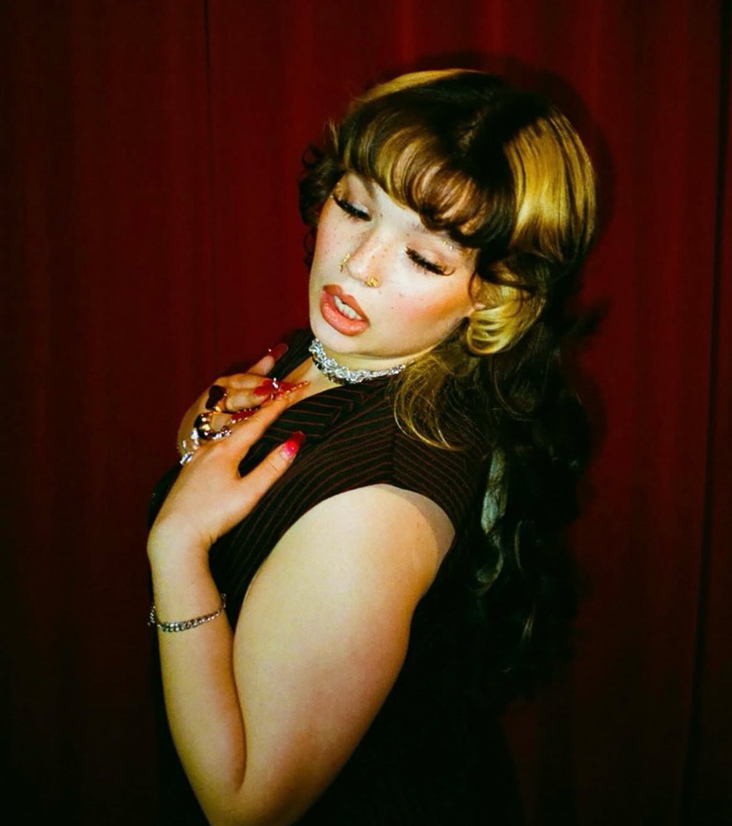 Electric Lady tweet media