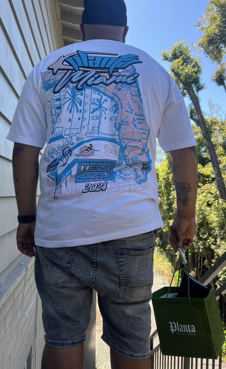smokelikemar1's tweet photo. Planta x TERP BASEL MIAMI 2024 exclusive event tee 💧 If you were there, you already know — the energy was unmatched and the drops were next level But that was just the beginning. Be on the lookout for upcoming @PLANTA_OFFICIAL product releases and exclusive merch.
#smokelikemar https://t.co/kuV9qGlPVz