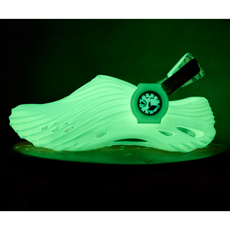 Sneaker Huddle tweet media