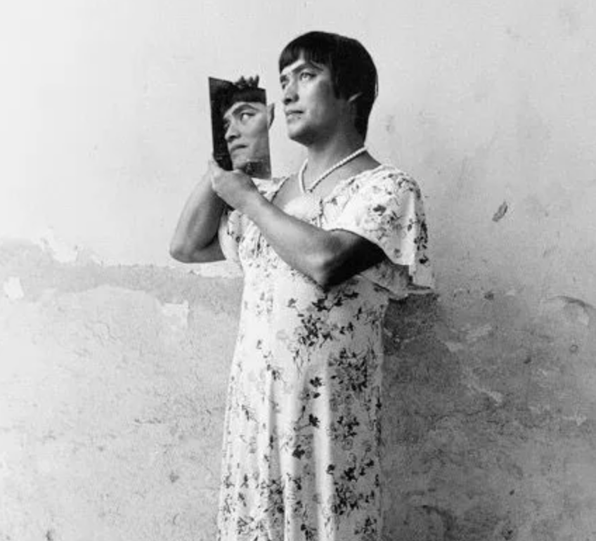 coolhuntermx's tweet photo. Graciela Iturbide: la fotógrafa mexicana que se llevó el Princesa de Asturias. 📸

🔗 https://t.co/8Nqg4QJQ5H https://t.co/XD2RHqEkSZ