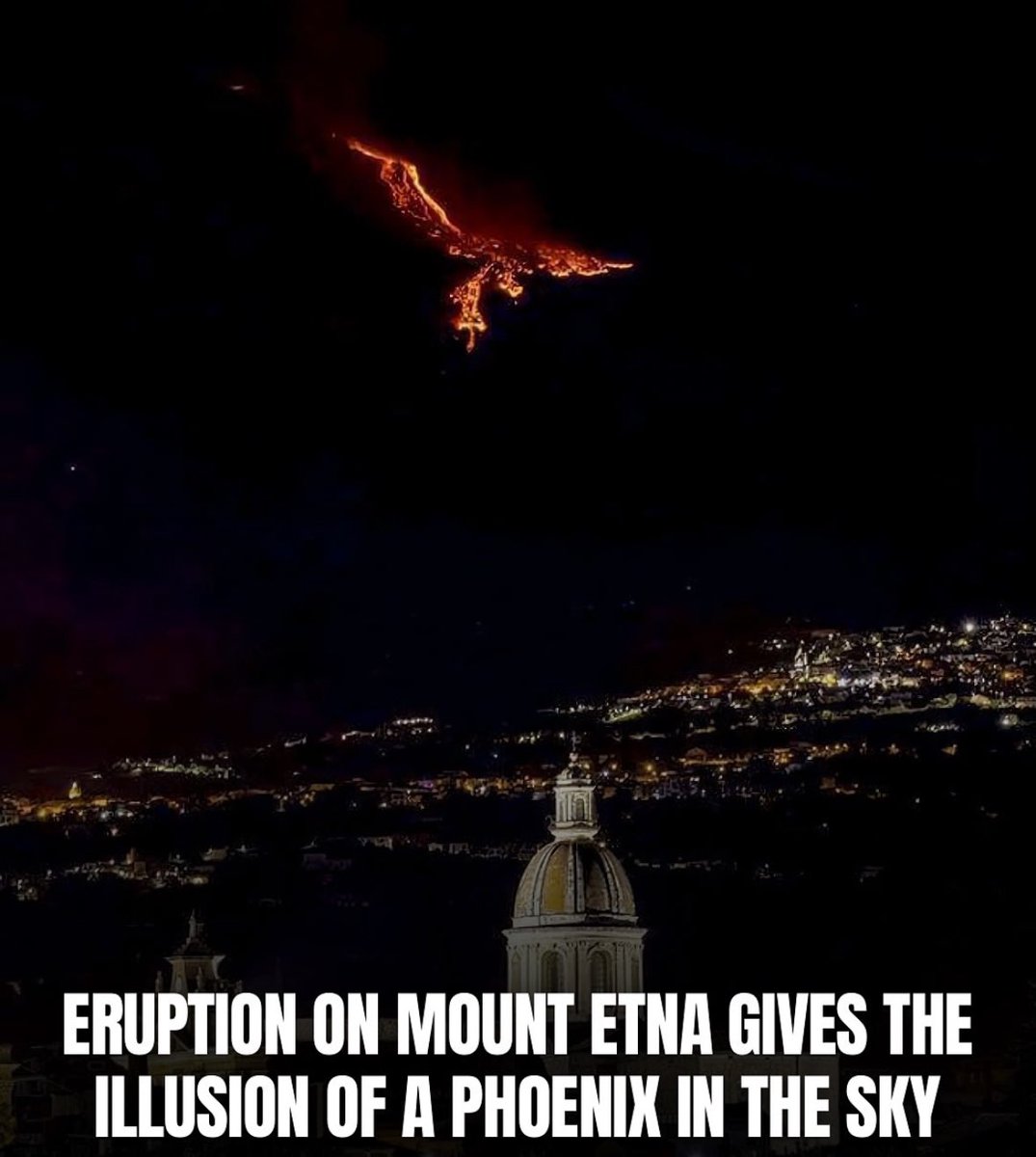 HelpfulThink's tweet image. Eruption on Mount Etna gives the illusion of a Phoenix in the sky!