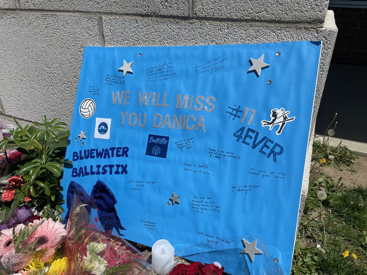 Flower memorial growing by the hour outside Walkerton District Secondary School today. 

Community is remembering four teenage girls and their coach, who were killed in a car crash outside London, Ont. Friday,