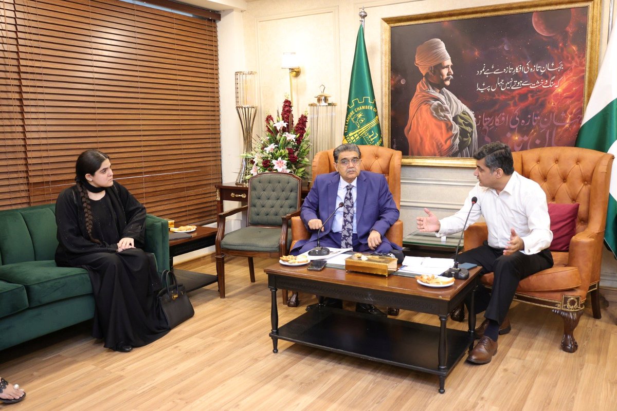 PunjabSDGsUnit's tweet image. Aligned with the SDGs priorities of @GovtofPunjabPK and Punjab SDGs Plus Project, @PunjabSDGsUnit team, led by Project Manager @amaneconomist, called on the President @LahoreChamber to explore collaboration avenues, mobilizing private sector investment and economic inclusion.