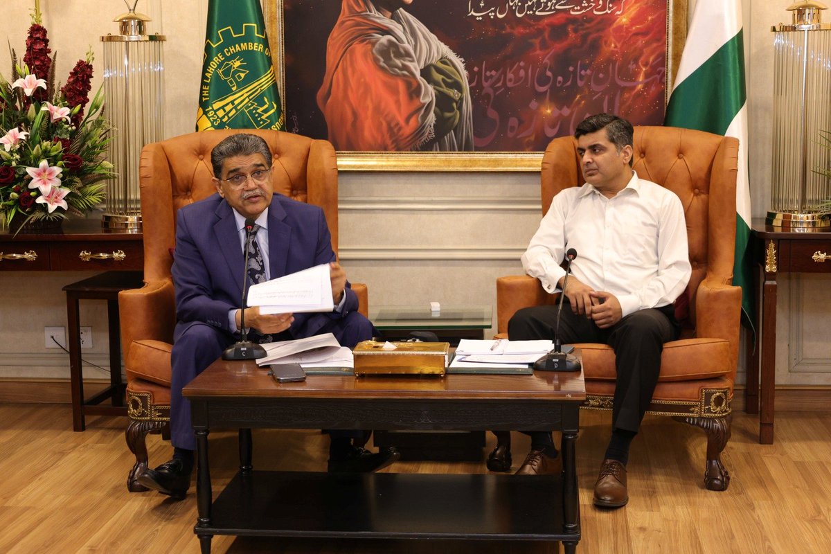 PunjabSDGsUnit's tweet image. Aligned with the SDGs priorities of @GovtofPunjabPK and Punjab SDGs Plus Project, @PunjabSDGsUnit team, led by Project Manager @amaneconomist, called on the President @LahoreChamber to explore collaboration avenues, mobilizing private sector investment and economic inclusion.