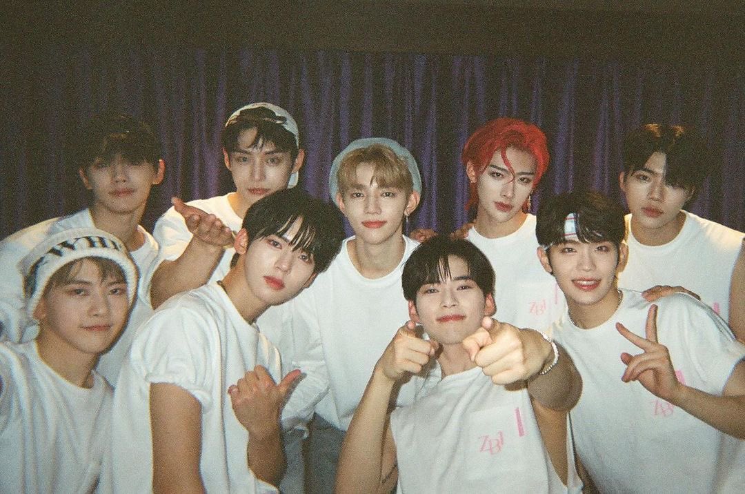 keaidehao's tweet image. ✦ — looking for moots ˙˚ʚ(´◡`)ɞ˚˙

- snow | she/her | 🇵🇭 | ‘09 

- rosin, ot9 | haobin truther (•‿•) 
- ult: zb1 
- i also like bnd, enha, txt, &amp;amp; more:)
- any fandoms are very welcome :3

♡ / ↻ are very much appreciated 

#zerosetwt #zerobaseone #interactivemoots