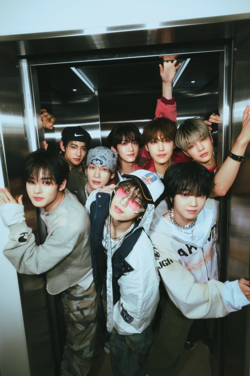 𝐄𝐱𝐜𝐥𝐮𝐬𝐢𝐯𝐞 𝐈𝐧𝐭𝐞𝐫𝐯𝐢𝐞𝐰: #YOUNITE talks lyrics, what they are proud of, and growth in #YOUNI_T.

<a href="/YOUNITE_offcl/">YOUNITE</a> 
#유나이트 

𝐑𝐞𝐚𝐝: hellokpop.com/interview/excl…