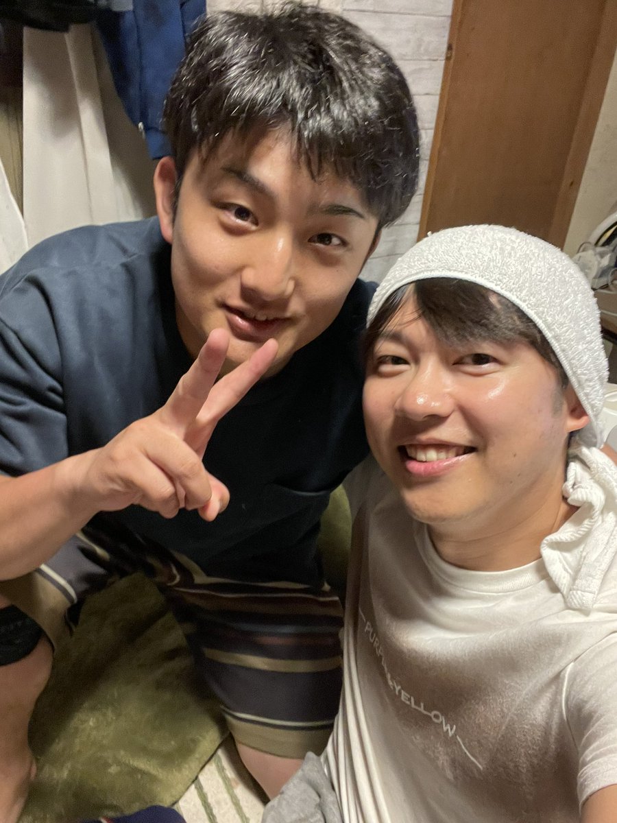 newghtoi's tweet photo. 先日の送別会という名の飲み会♪皆さんありがとうございました😊 https://t.co/2Q7tDIw8F0