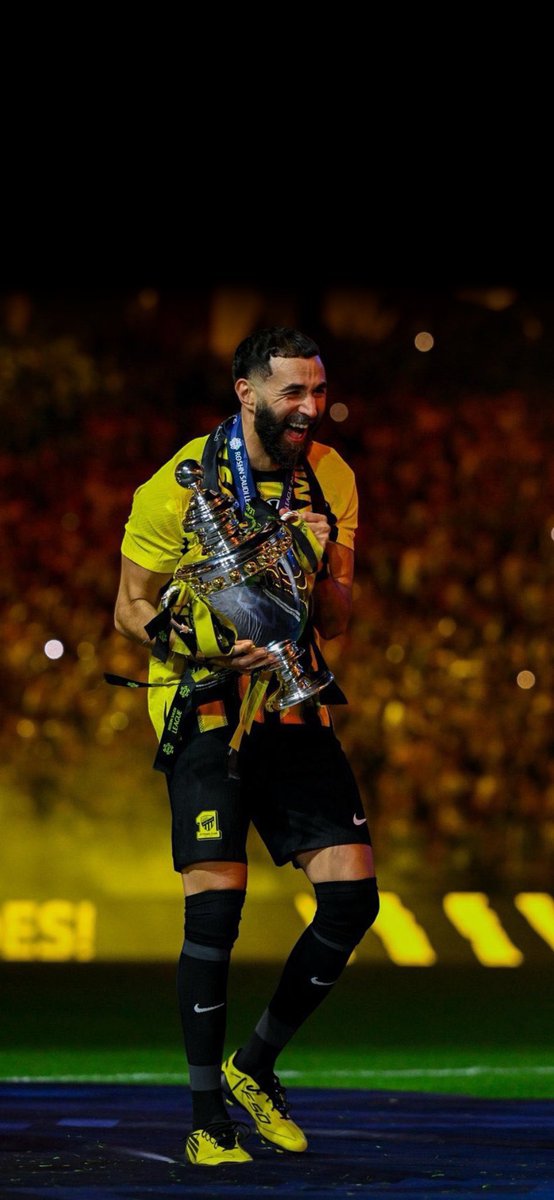 الحارقة عشر بتوقيت الحكومة ☝🏼🖤💛🏆

#الاتحاد_ضمك #Lahore #LaCasaDeLosFamososCol2 #LCDLFAllStars #الحارقه_عشر