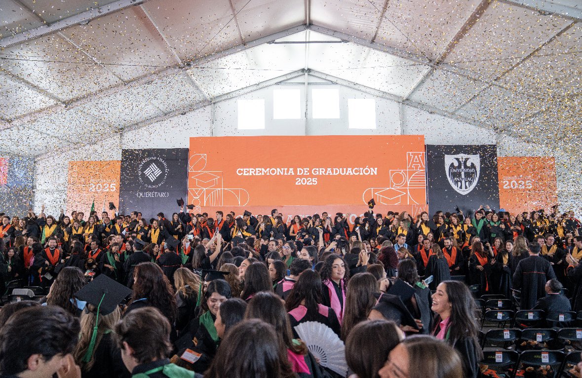 anahuacqro's tweet image. ¡Vuelen alto, leones!🦁✈️ Conoce todo sobre la graduación de nuestra generación mayo 2025 con @kikebeltranena, fundador y CEO de @viajaconvolars, como padrino.
Conoce más: linkedin.com/feed/update/ur…
#Volaris #DespegoAMisSueños #OrgulloAnáhuac