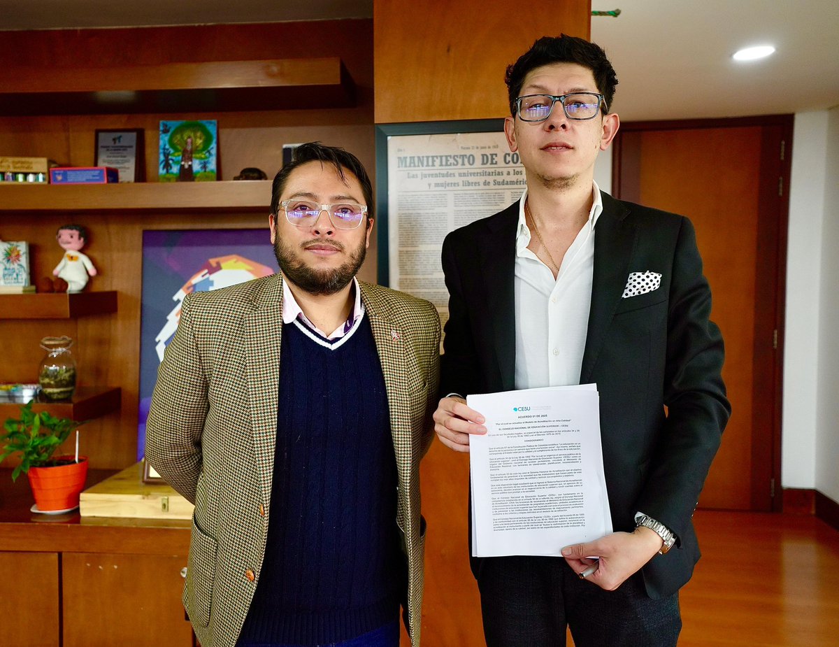 MinEducación tweet media