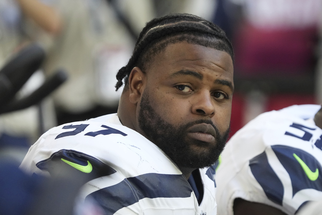 PFHOFAmbassador's tweet photo. Johnathan Hankins, @Seahawks DL - In 2024, his 12th NFL season, produced 5TFLs - his highest number since 2019 (Per PFR) #Seahawks #Seattle #weare12 #NFLDraft2025 #NFLDraft #nfldraft25 #NFL2025 https://t.co/adn5CggA2Q